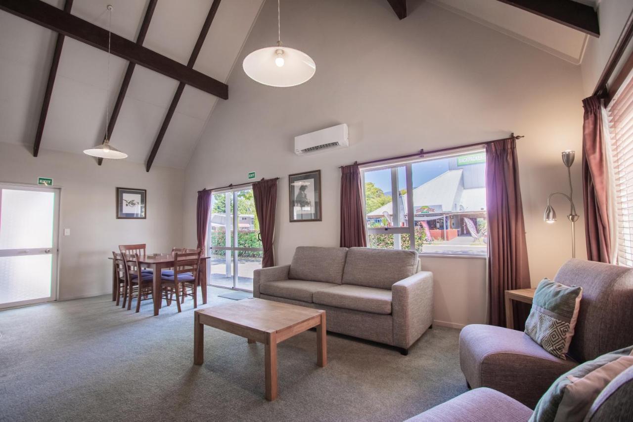 Turangi Leisure Lodge Extérieur photo